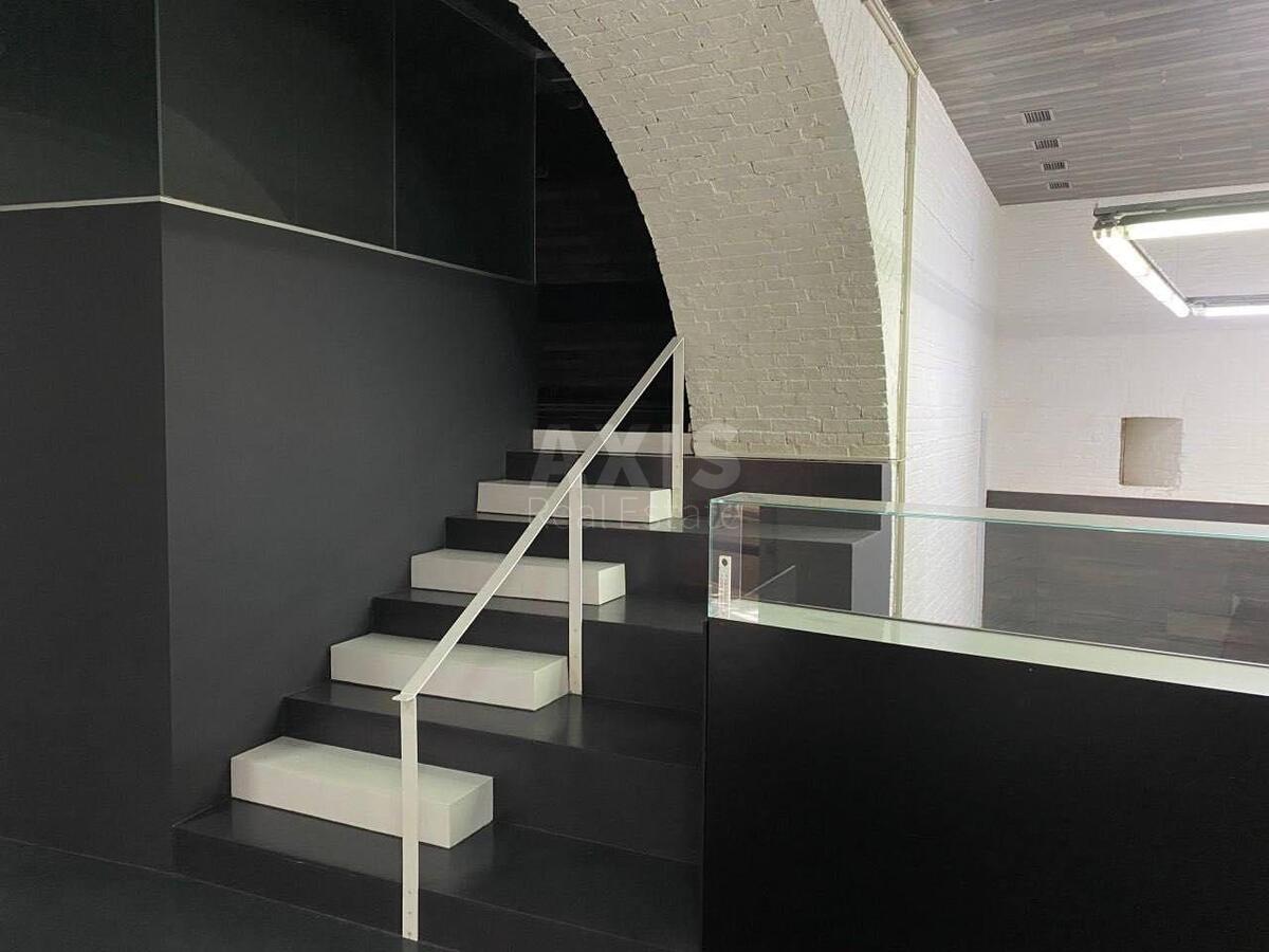 Office vul. Rybal's'ka 22, 465m26