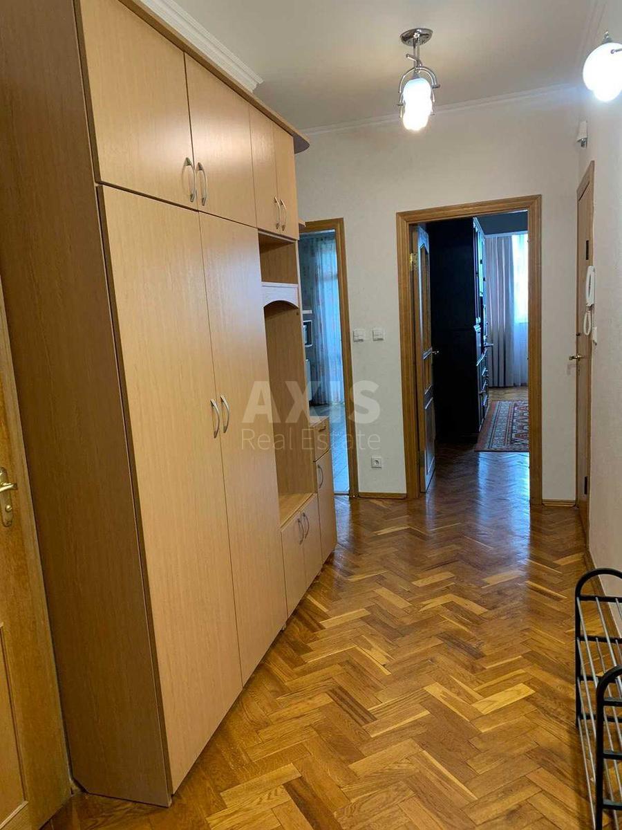 2к квартира ул. Болбочана Петра 4А5
