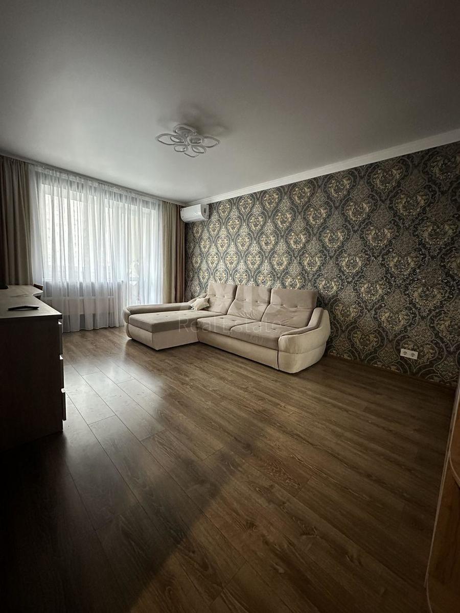 2k apartment vul. Dragomanova 114