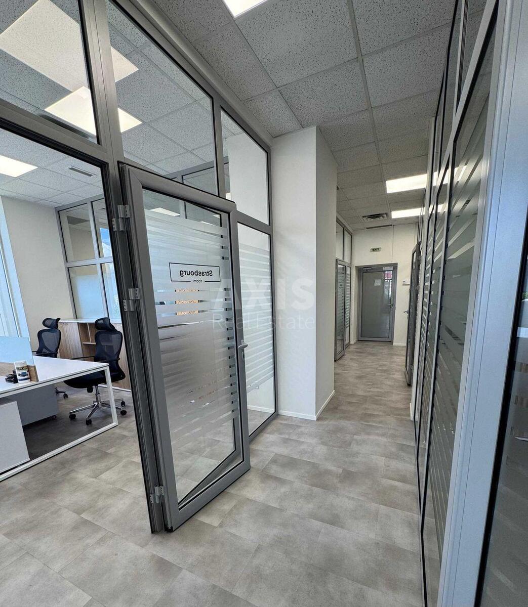 Office vul. Shovkovychna 42/44, 225m2566215