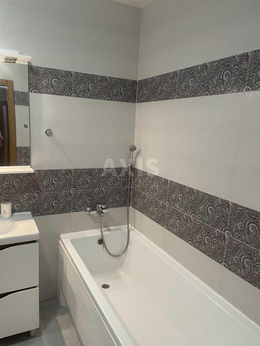 2к квартира ул. Юлии Здановской 71Г581378