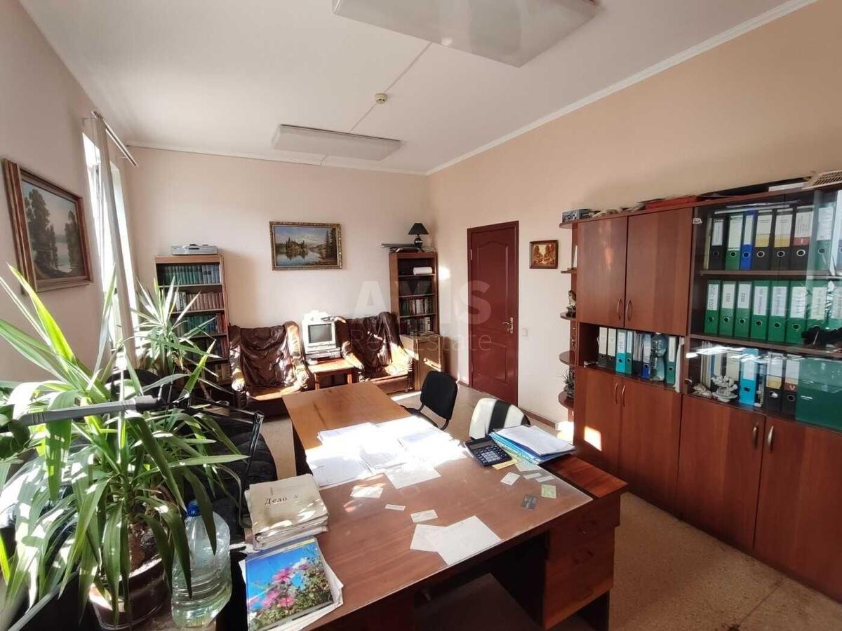 Office shljah Pyrogivs'kyj 32, 130m2622272
