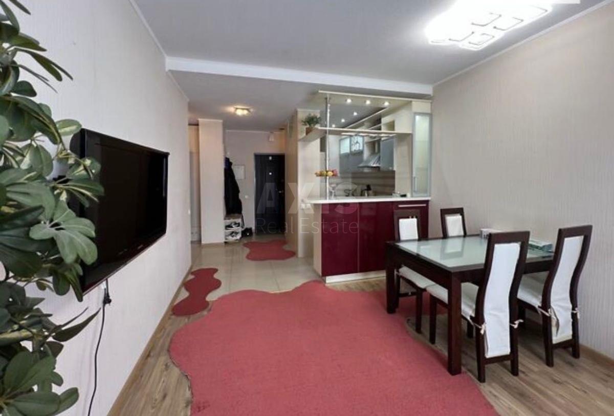 1k apartment vul. Sholudenka 30
