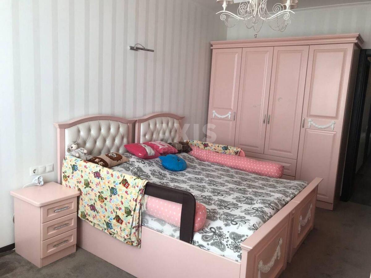 4k apartment vul. Dragomyrova Myhajla 205948410