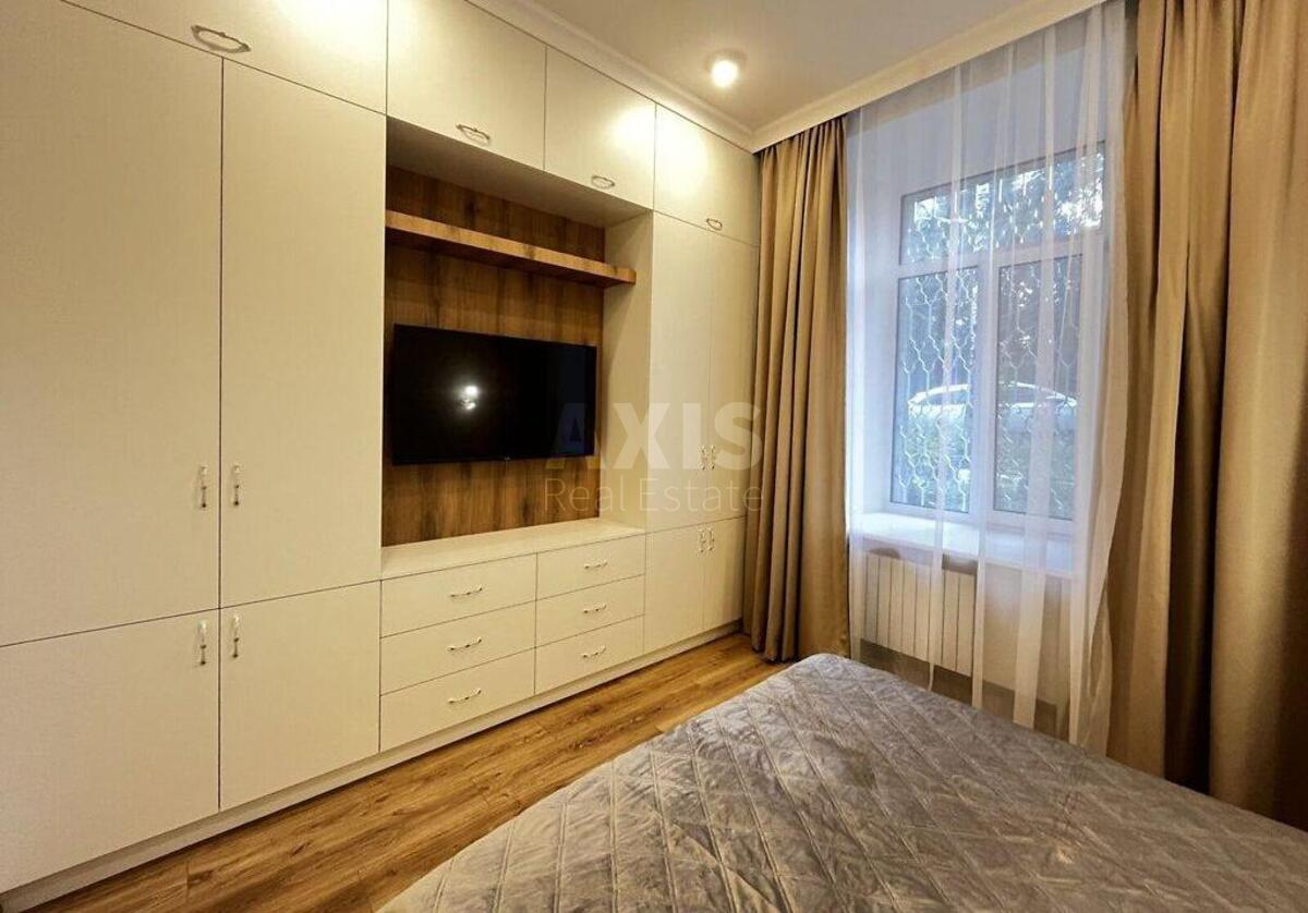 3k apartment vul. Tarasivs'ka 8593084