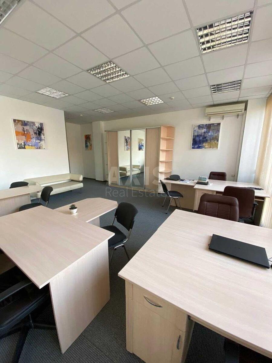 Office vul. Esplanadna 20, 57m20