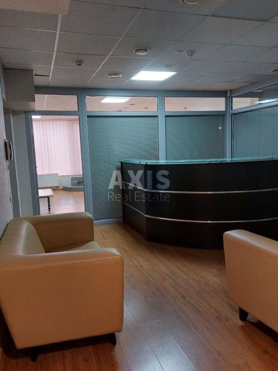 Office bul. Shevchenka Tarasa 33Б, 137m2407710