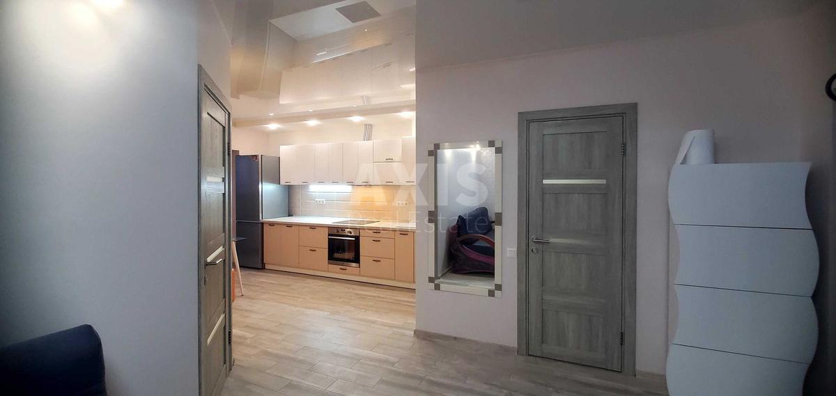 2k apartment vul. Patriarha Mstyslava Skrypnyka 48/507
