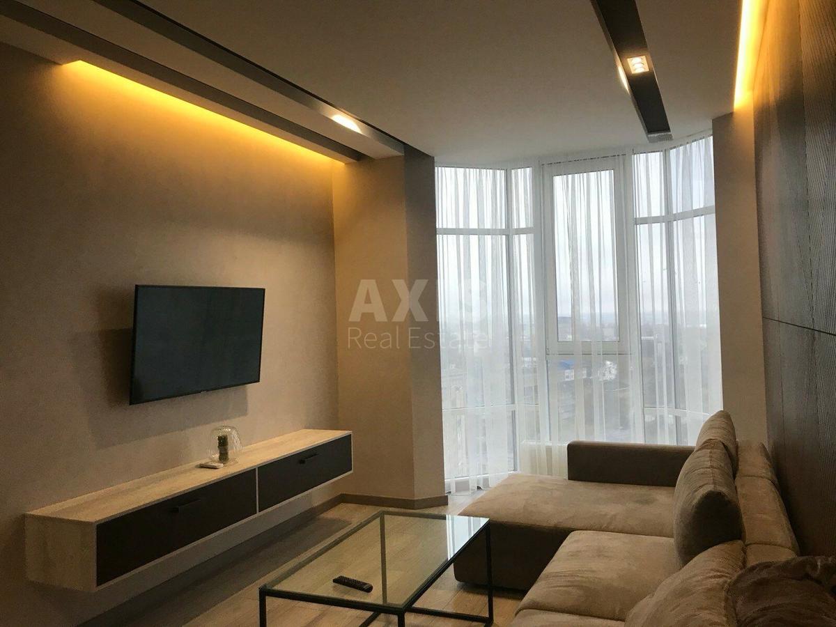 2k apartment vul. Antonova Aviakonstruktora 2Б