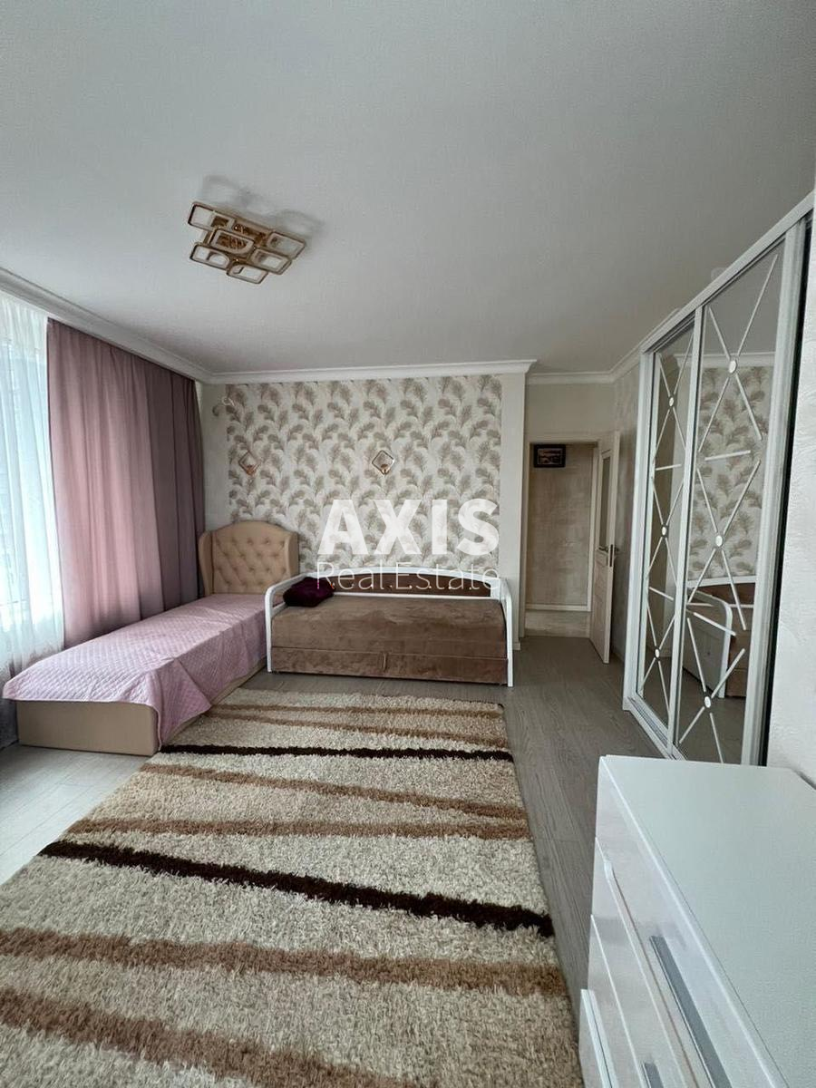 2k apartment nab. Dniprovs'ka 18А8