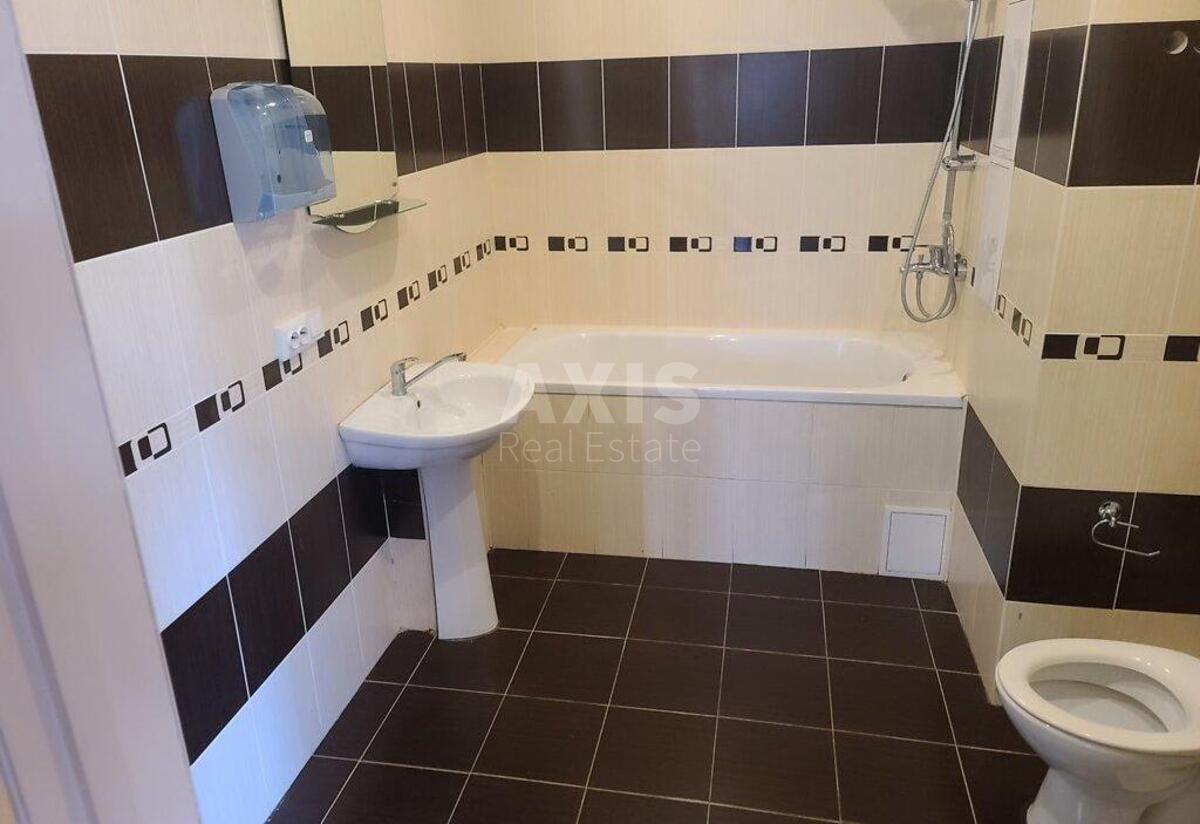 3k apartment vul. Yulia Zdanovska 48А1
