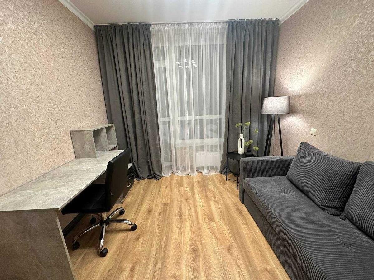 3k apartment vul. Osokors'ka 2А3