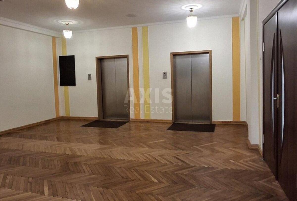 Office vul. Sverstjuka Jevgena 17, 33m2640732