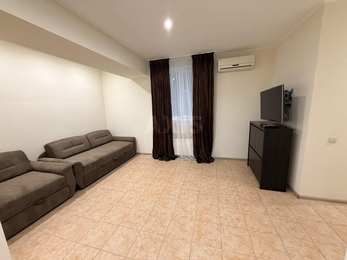 1k apartment vul. Lucenka Dmytra 10601103