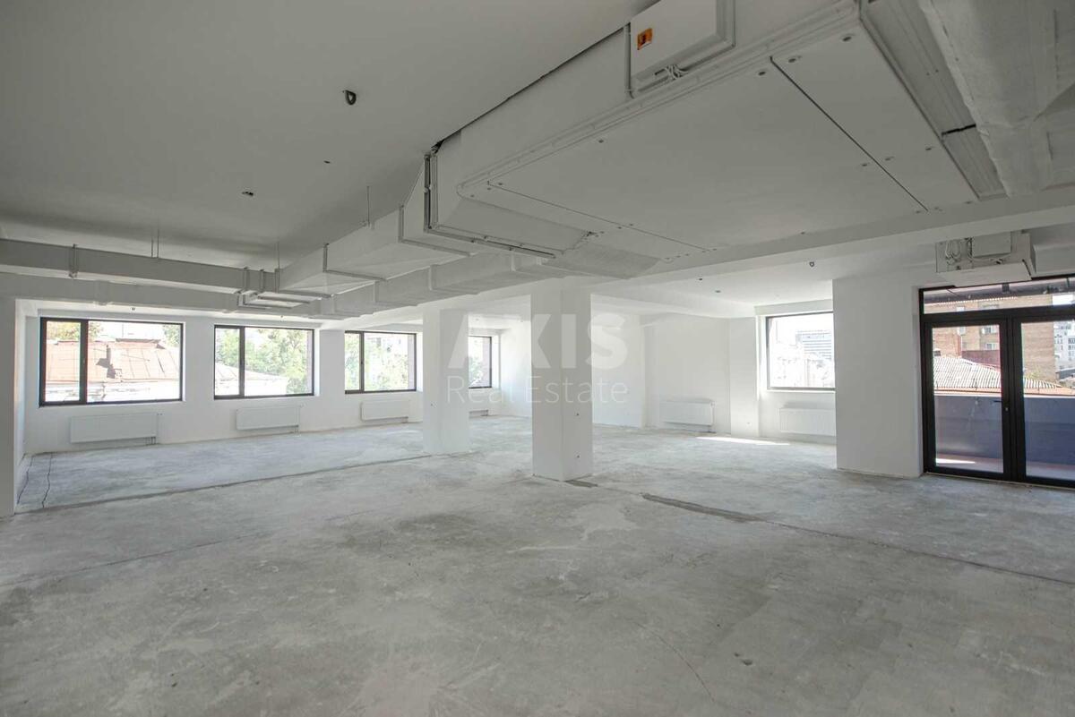 Office vul. Saksagans'kogo 53/80, 226m24