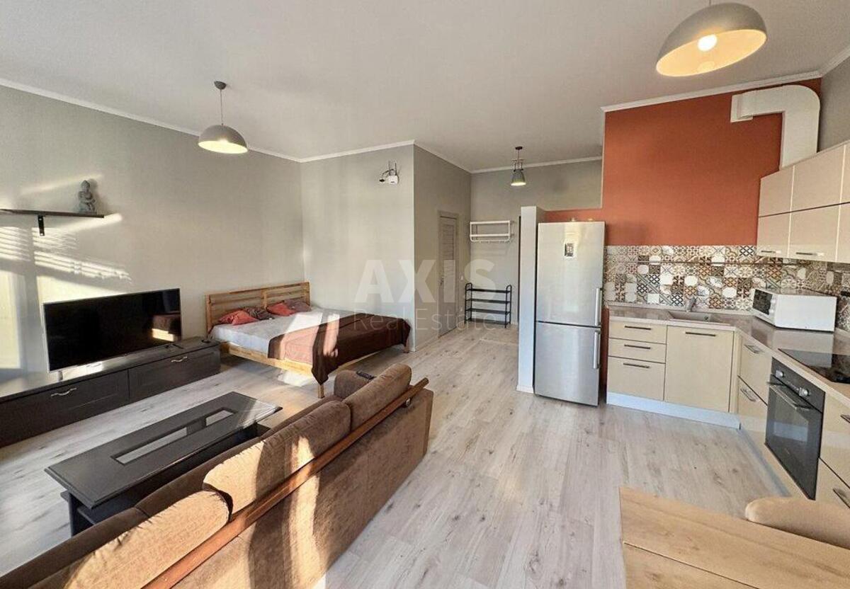 1k apartment vul. Dragomyrova Myhajla 12