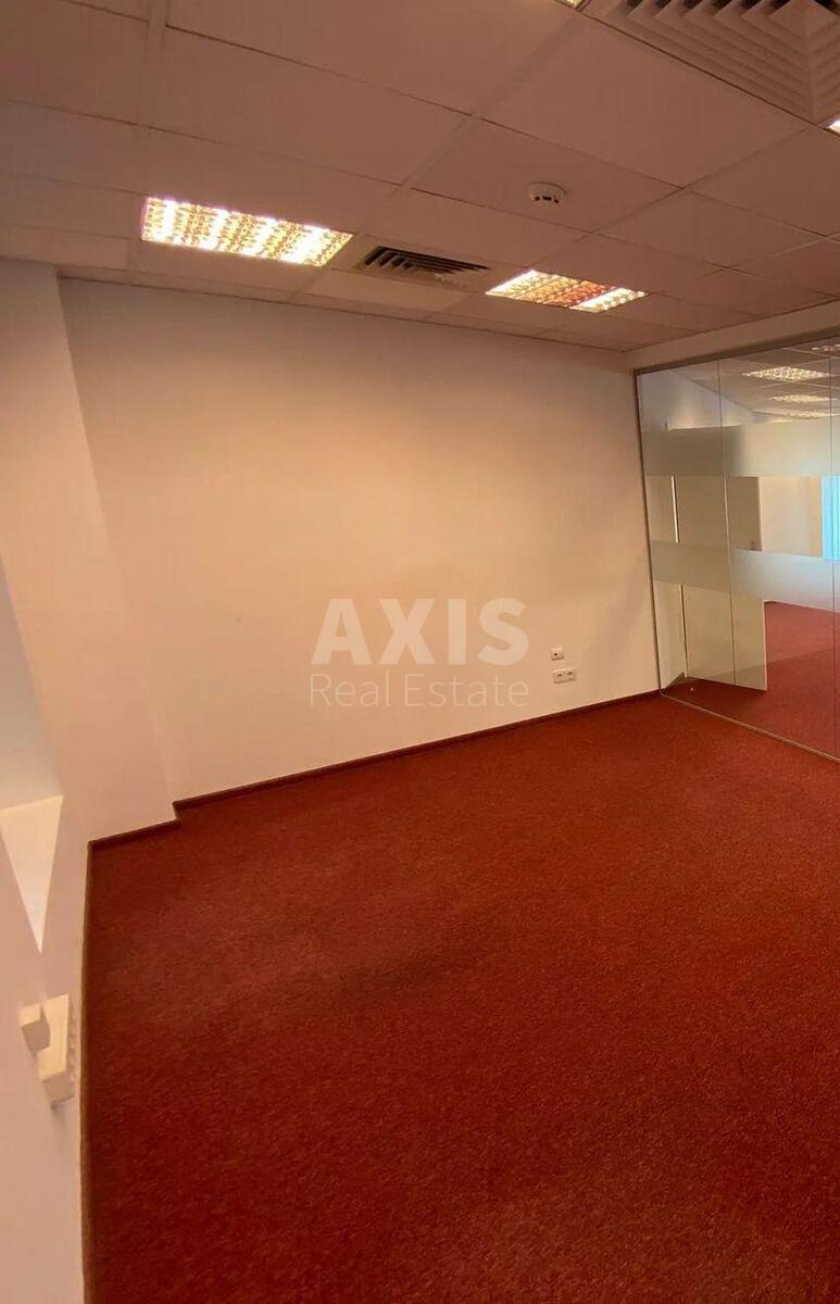 Office vul. Degtjarivs'ka 27Т, 270m2570703