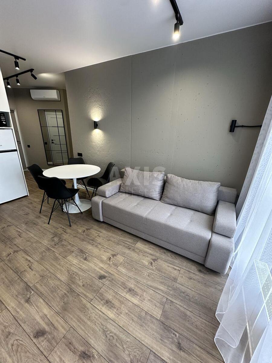 1k apartment vul. Prychal'na 14613671