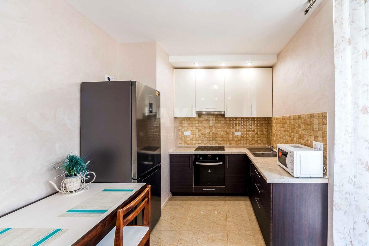 1k apartment vul. Sholudenka 30