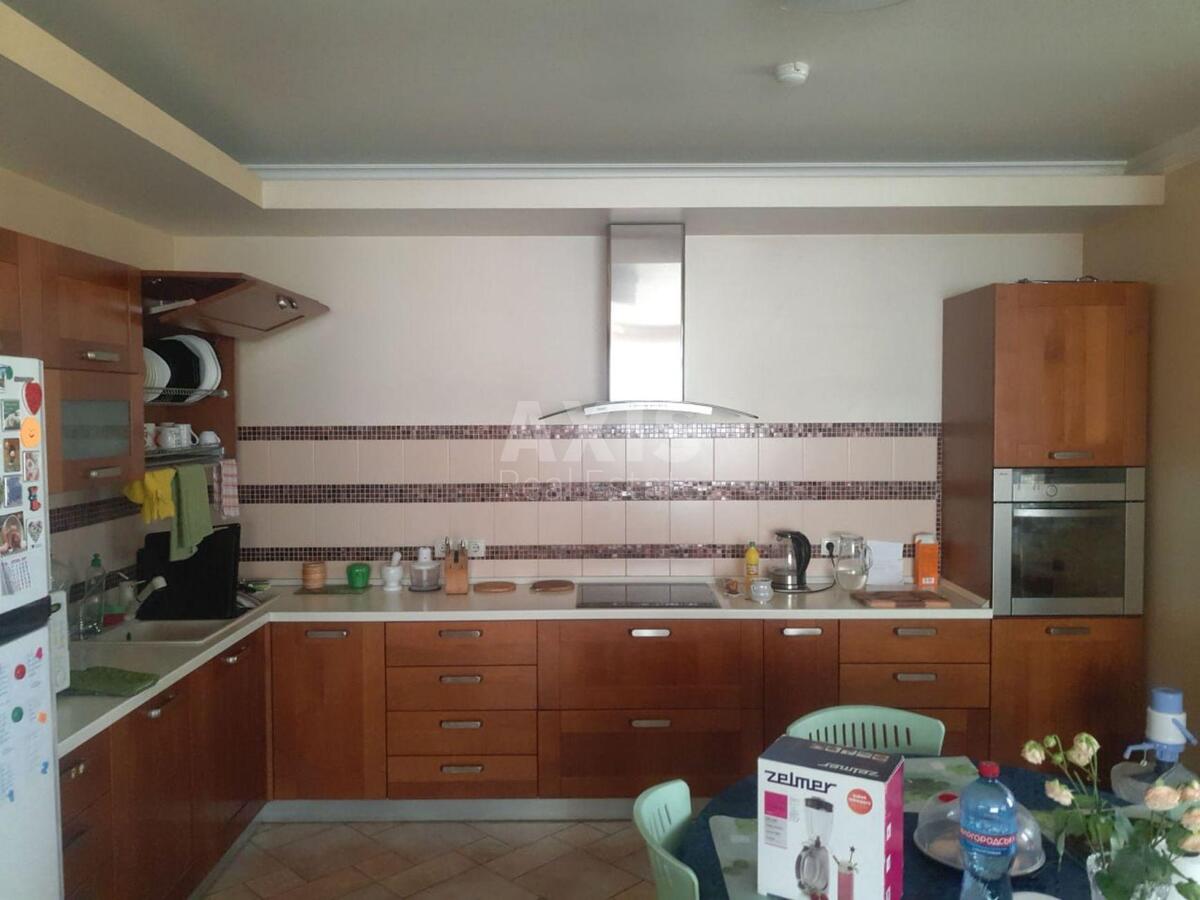 5к квартира вул. Ахматової Анни 1360844