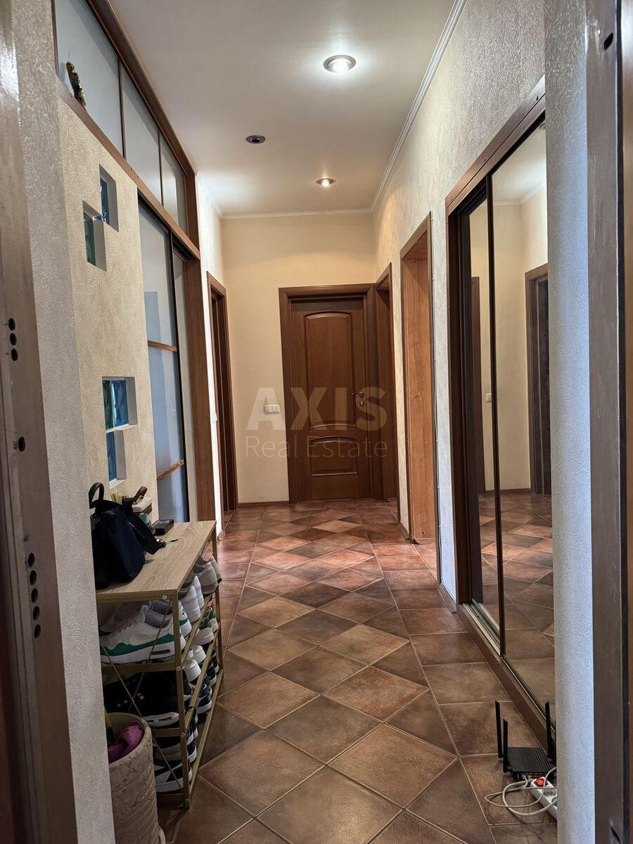 4k apartment vul. Lypkivs'kogo Vasylja Mytropolyta 40565415