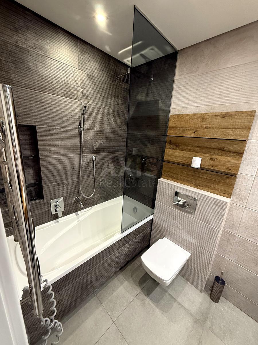 1k apartment vul. Zaval'na 10610575