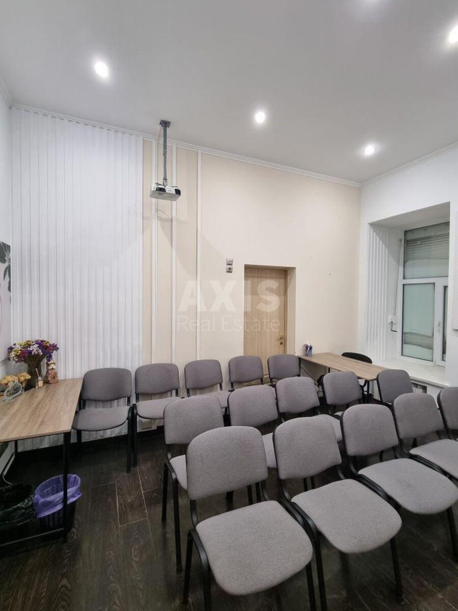 Office vul. Hmel'nyc'kogo Bogdana 42, 70m2611756