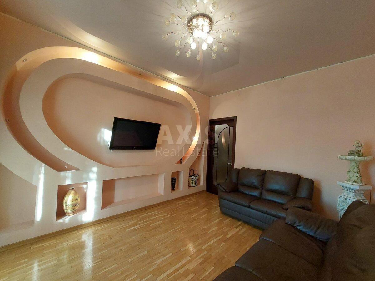 3k apartment pr-t Peremogy 45583074