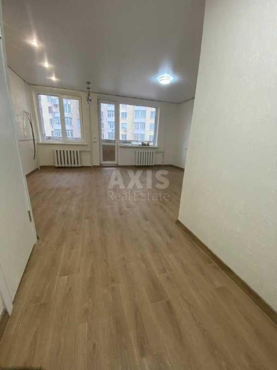 1k apartment vul. Novoukrai'ns'ka 24А