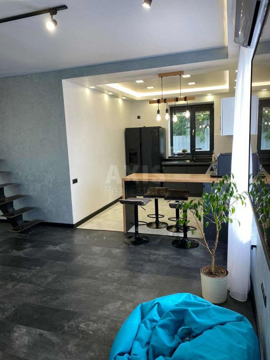 House vul. Bogatyrs'ka, 120m2, Kyiv city0
