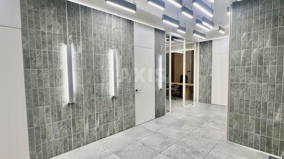 Офис ул. Сечевых Стрельцов 44А, 250м2620374