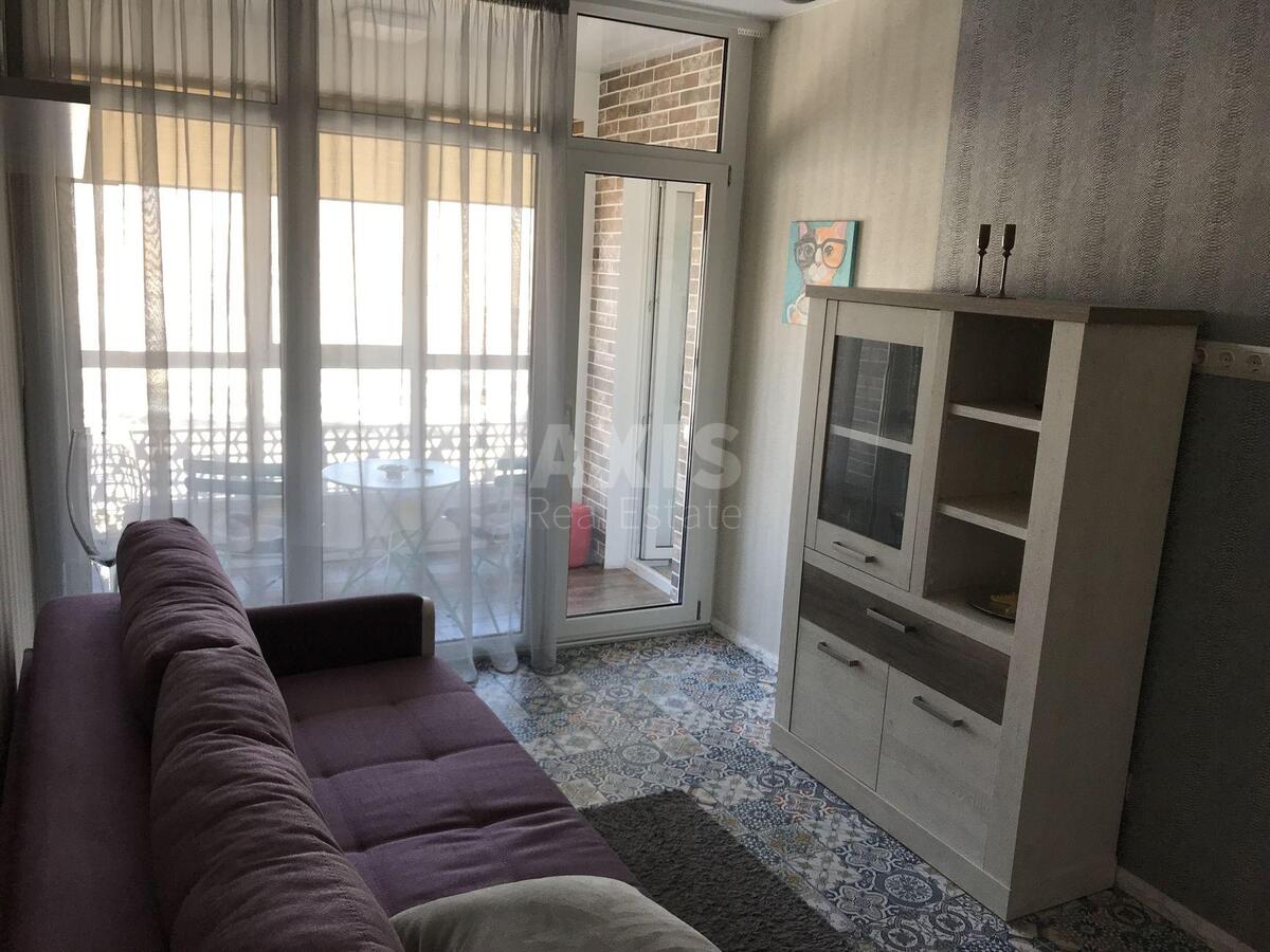 3k apartment vul. Lypkivs'kogo Vasylja Mytropolyta 16Г1