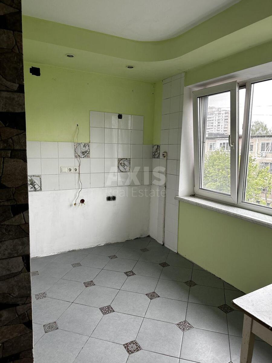 2k apartment vul. Bratyslavs'ka 16