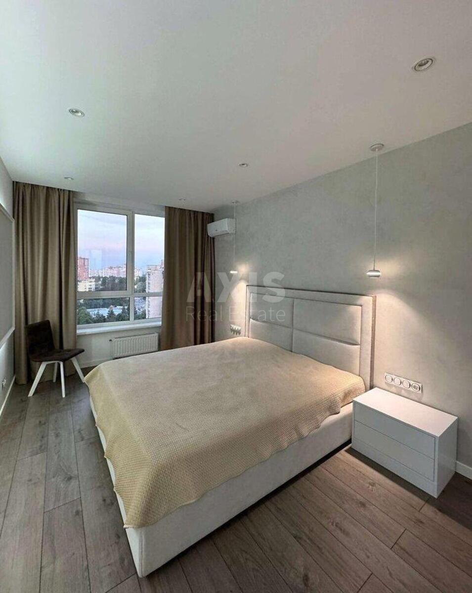 2k apartment vul. Solom'jans'ka 15А6