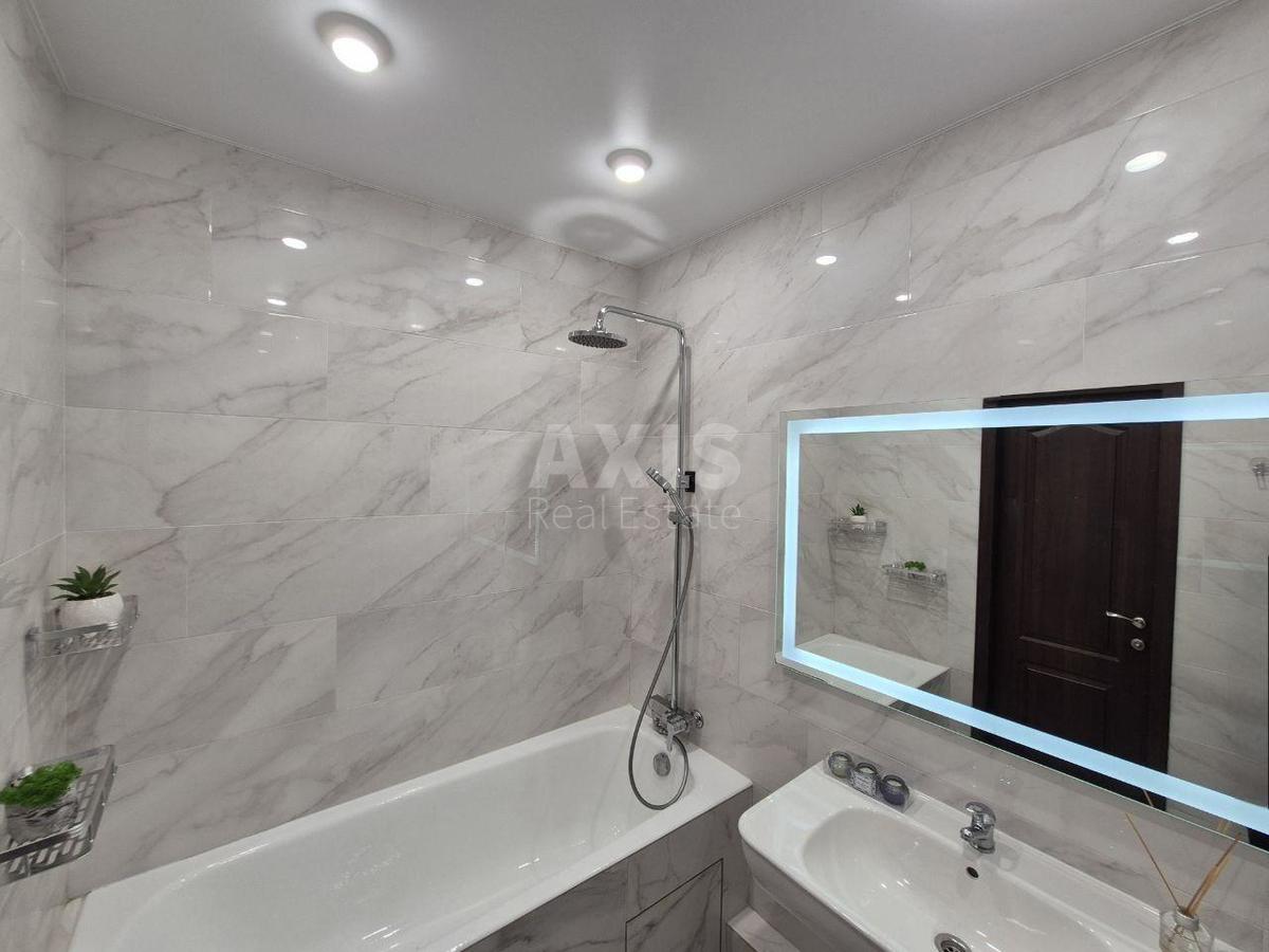 2k apartment vul. Chavdar Jelyzavety 217