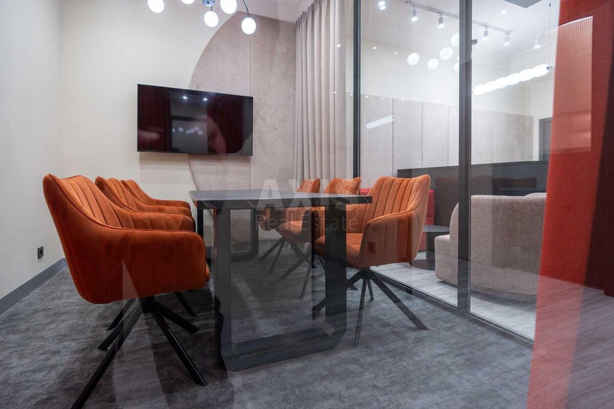 Office vul. Antonovycha 9, 250m2634040