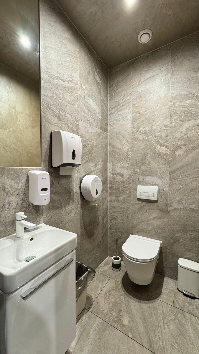 Office vul. Barbjusa Anri 51/1А, 138m25838710