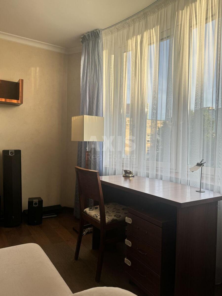 2к квартира ул. Нежинская 55852410