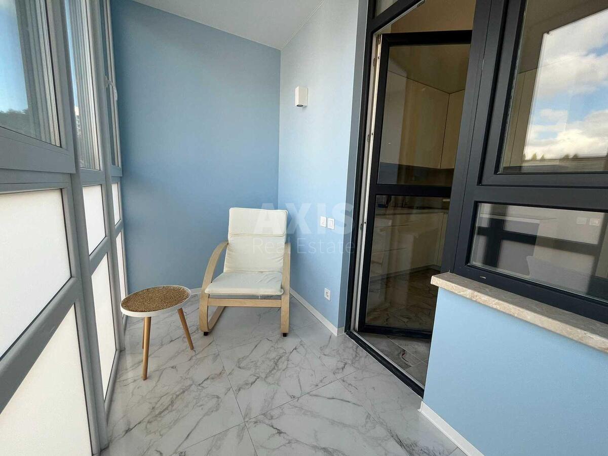 2k apartment vul. Berezhans'ka 15629939