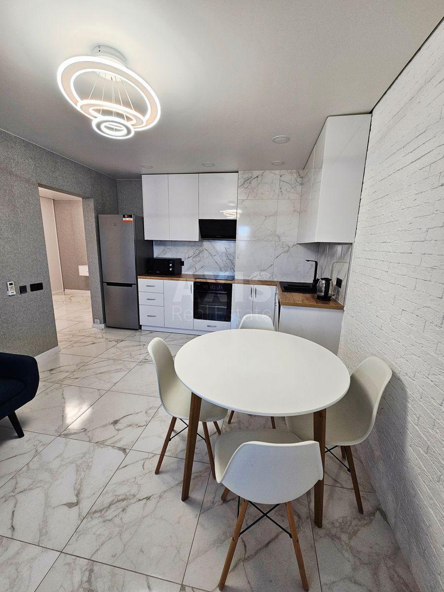 2k apartment vul. Revuc'kogo 54588790