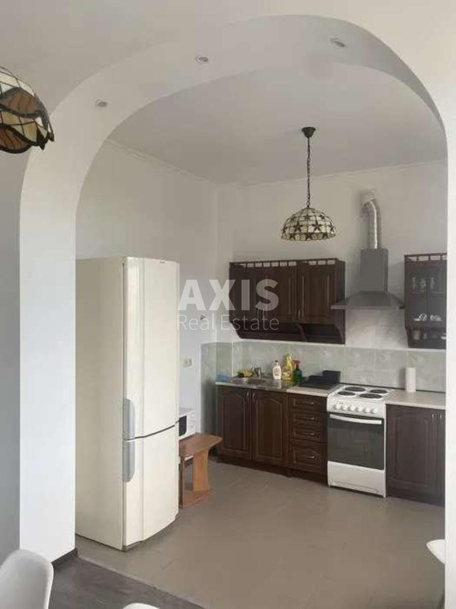 3k apartment vul. Irynyns'ka 5/24