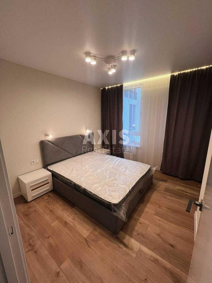 1k apartment vul. Saljutna 2Б401713