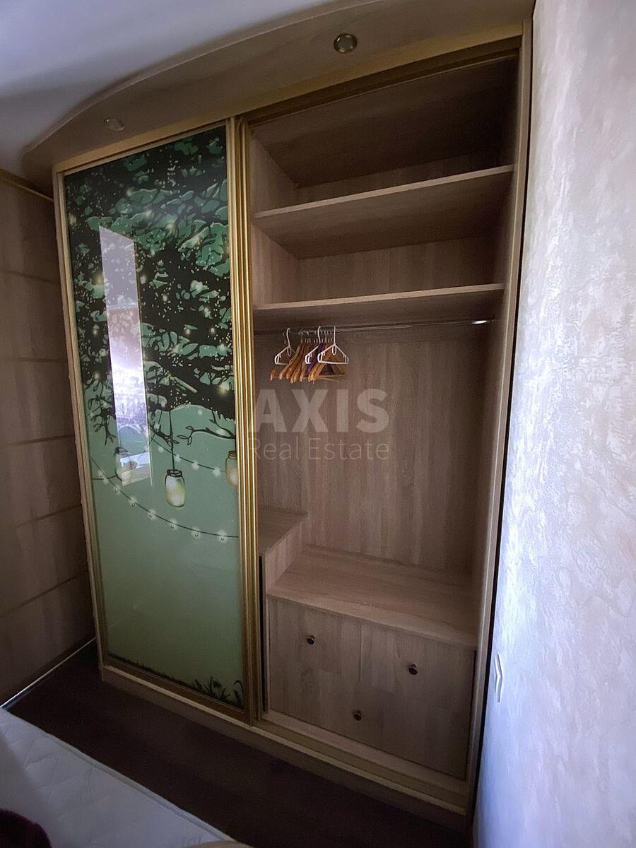 1k apartment vul. Sikors'kogo Igorja Aviakonstruktora 49