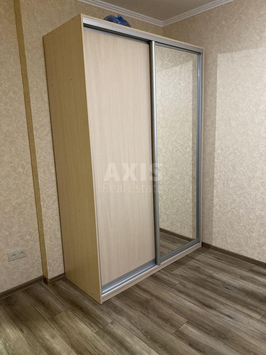 3k apartment vul. Syvas'ka 12/22