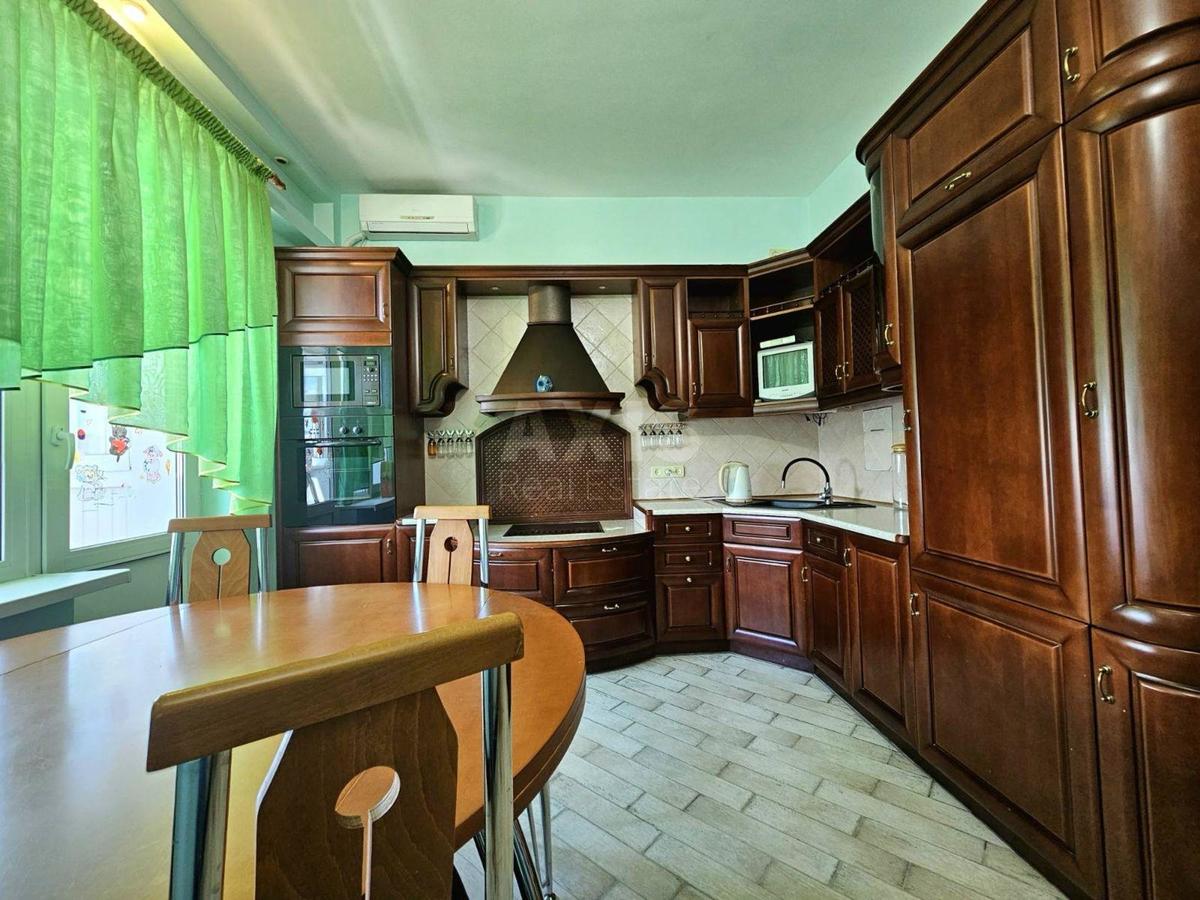 1k apartment vul. Knjazhyj Zaton 16А455781