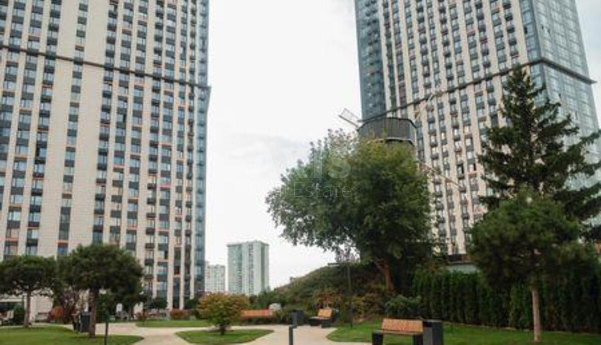 2k apartment vul. Zabolotnogo Akademika 11