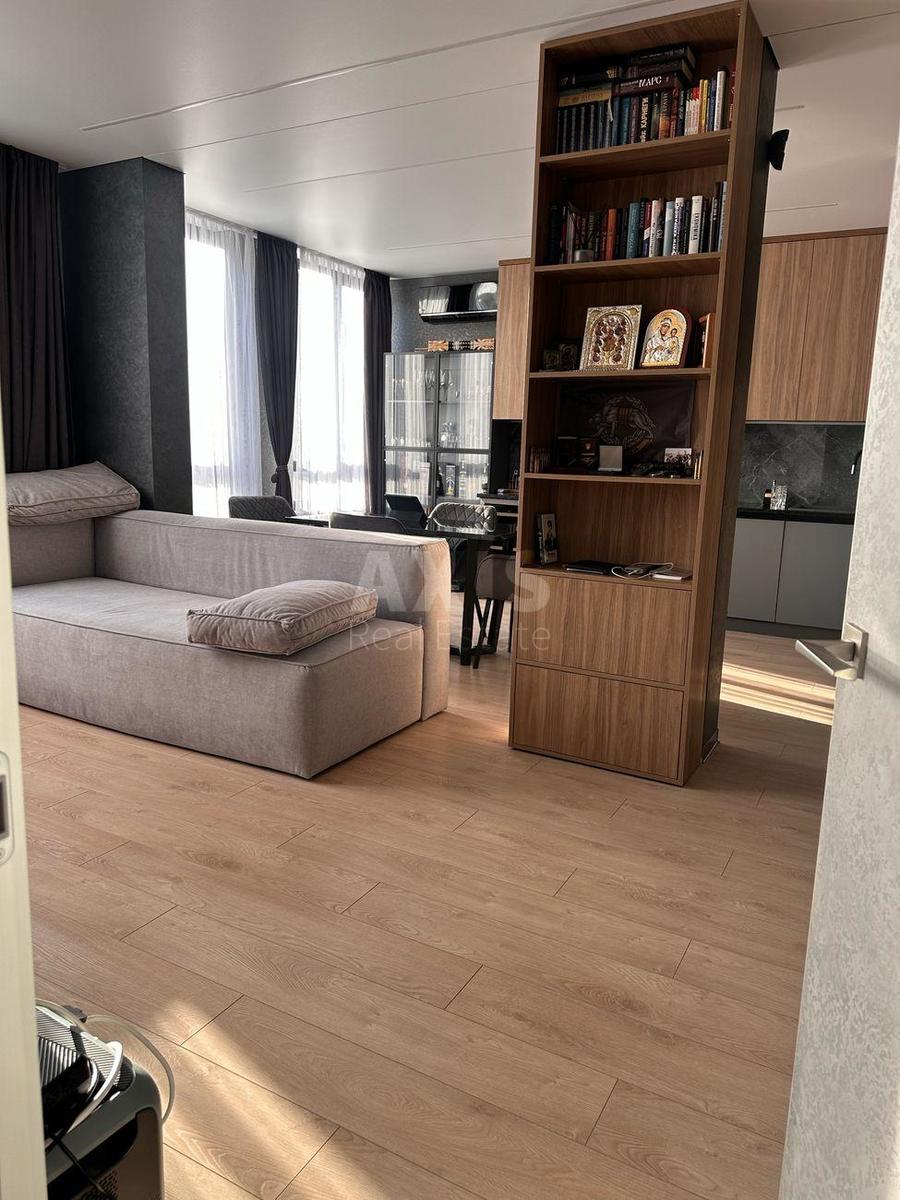 2k apartment vul. Saljutna 2Б3