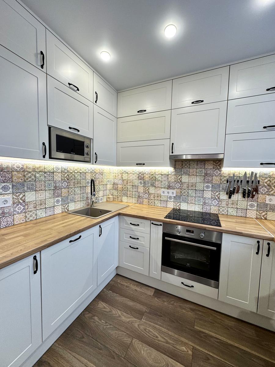 3k apartment vul. Oleksandra Olesja 4Б63912