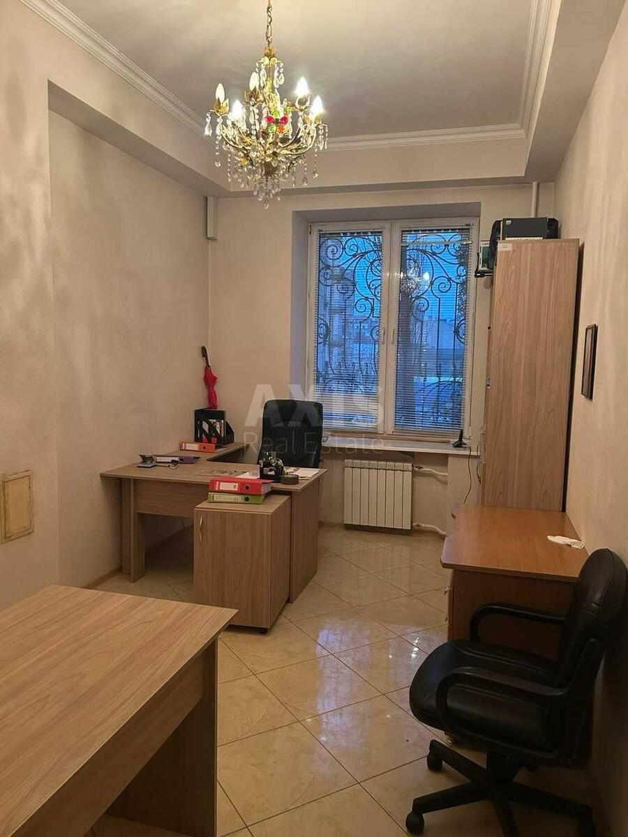 Офис ул. Крещатик 25, 100м26409911