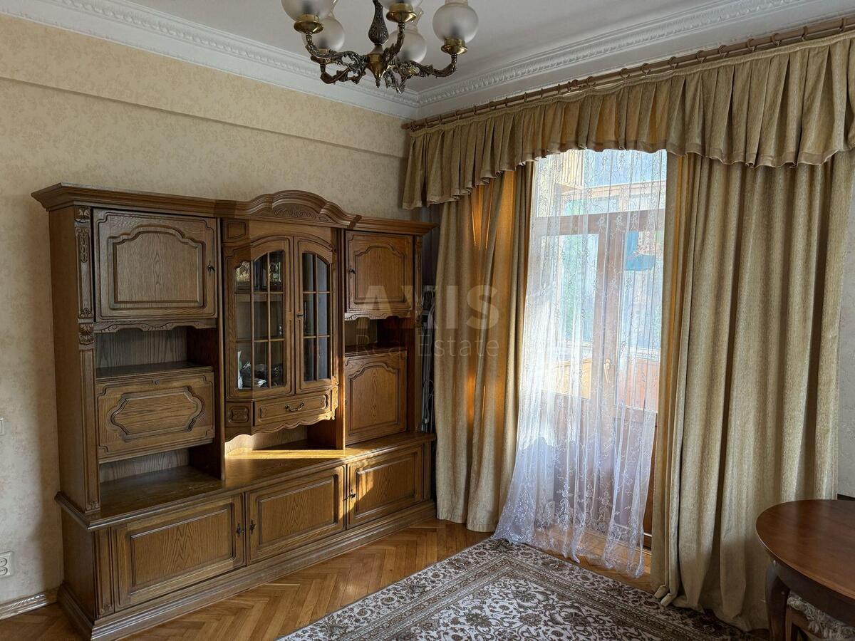 2к квартира пр-т Голосеевский 92/13